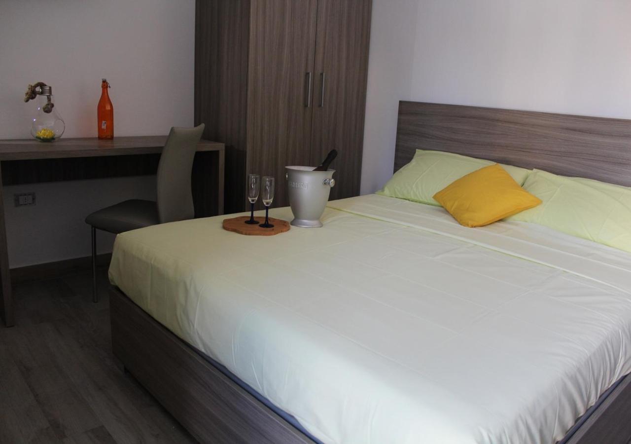Appartamento Petraroli By Salentolimit Porto Cesareo Ngoại thất bức ảnh